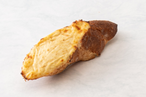 クリームチーズとかつお節のタルティーヌ