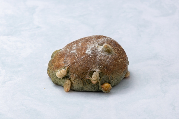 【2/1より】甘納豆よもぎパン