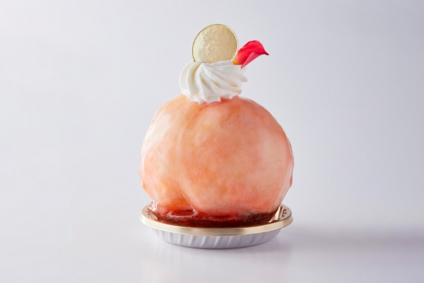 【7/1より】まるごと桃のプレミアムケーキ